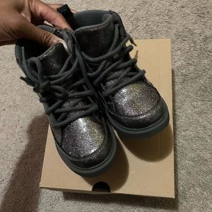 Grey girls glitter ugg boots